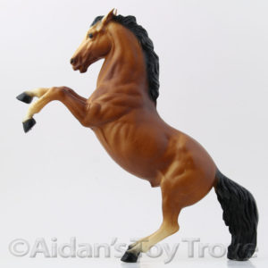 Breyer 35 King Fighting Stallion