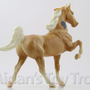 Breyer Commander 53