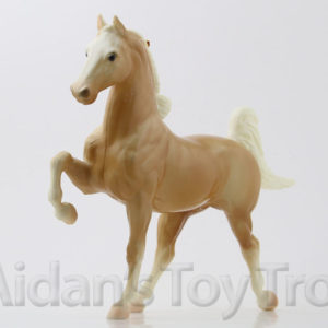 Breyer Commander 53
