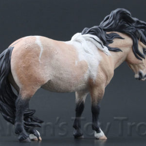 Breyer Custom Misy by Sarah Minkiewicz Elvis